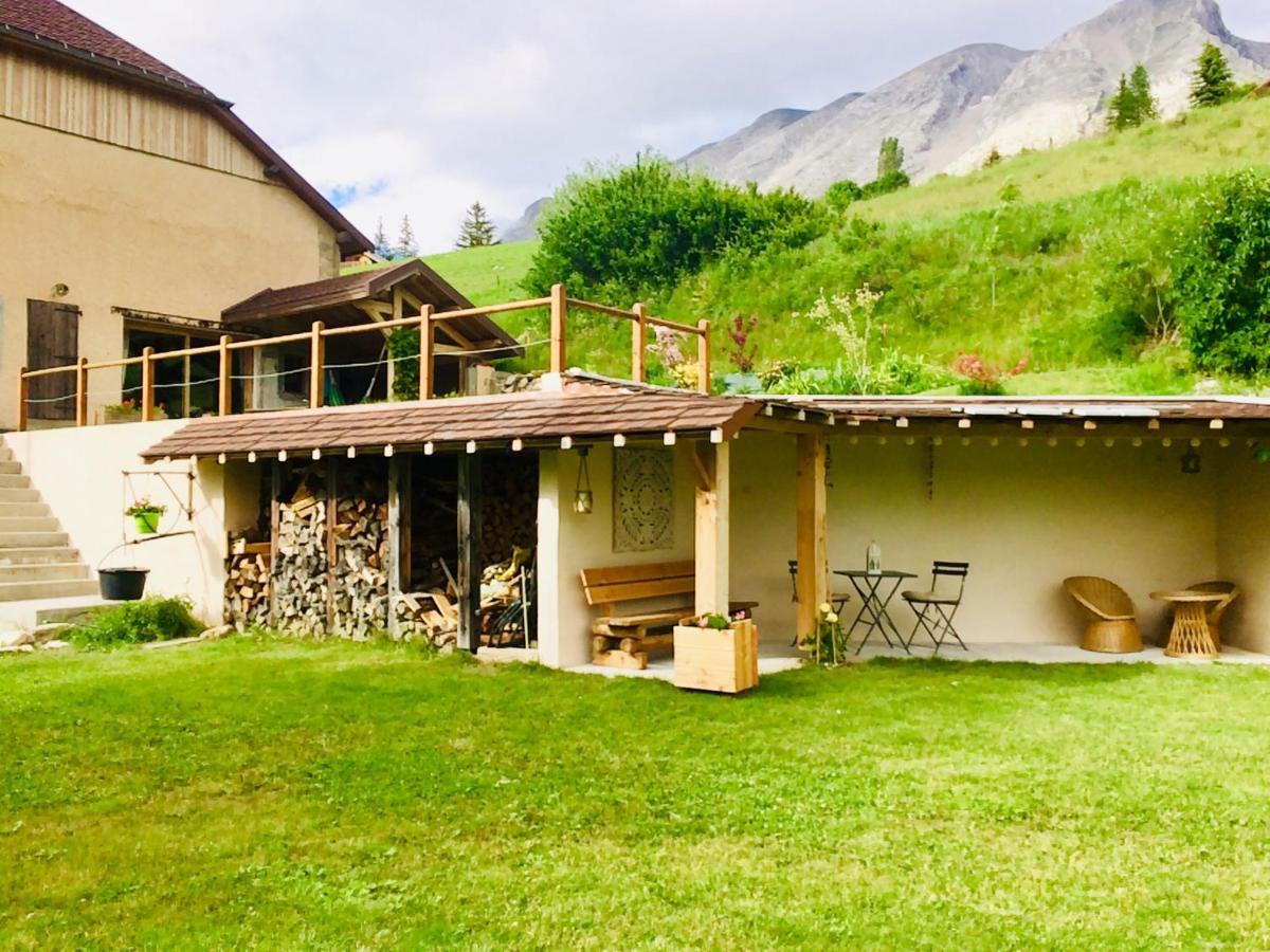 La Tourtette Bed & Breakfast Saint-Étienne-en-Dévoluy Dış mekan fotoğraf
