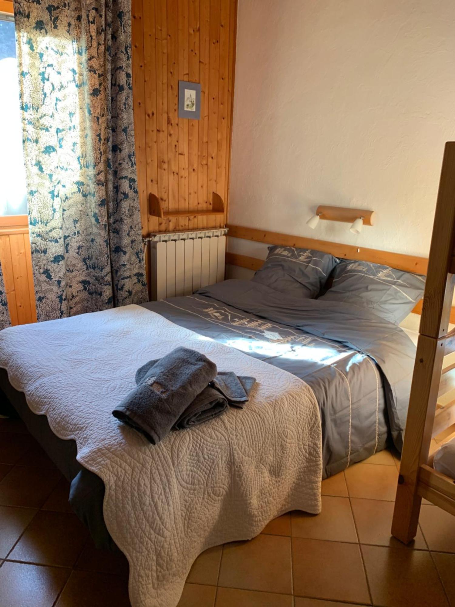 La Tourtette Bed & Breakfast Saint-Étienne-en-Dévoluy Dış mekan fotoğraf